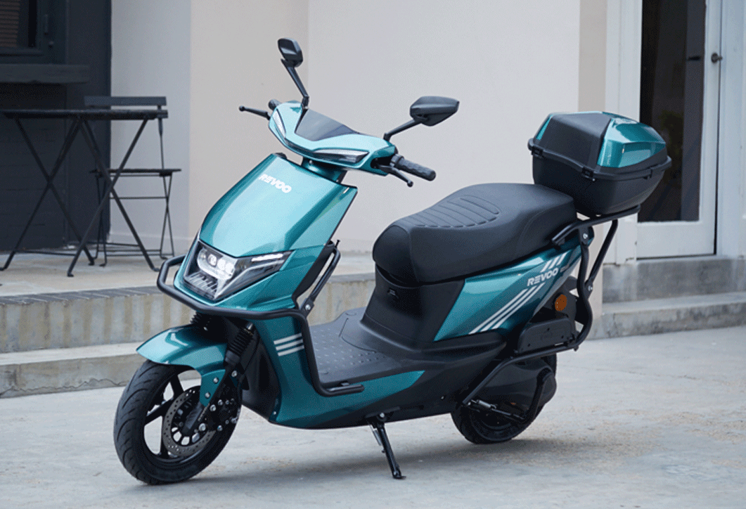 Revoo C32